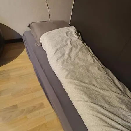 Komfortabel Pa Veien Mot Nordkapp Apartman