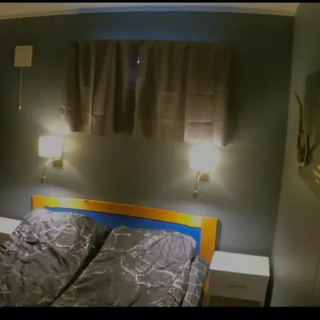 Apartment Komfortabel Pa Veien Mot Nordkapp *